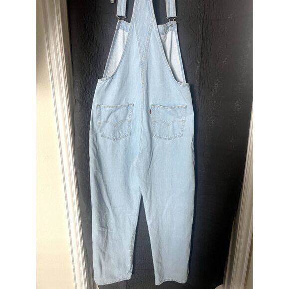 Levi's Women's Vintage Overalls Blue light Wash Stone Shadow Design SZ L: NWT - Picture 10 of 16